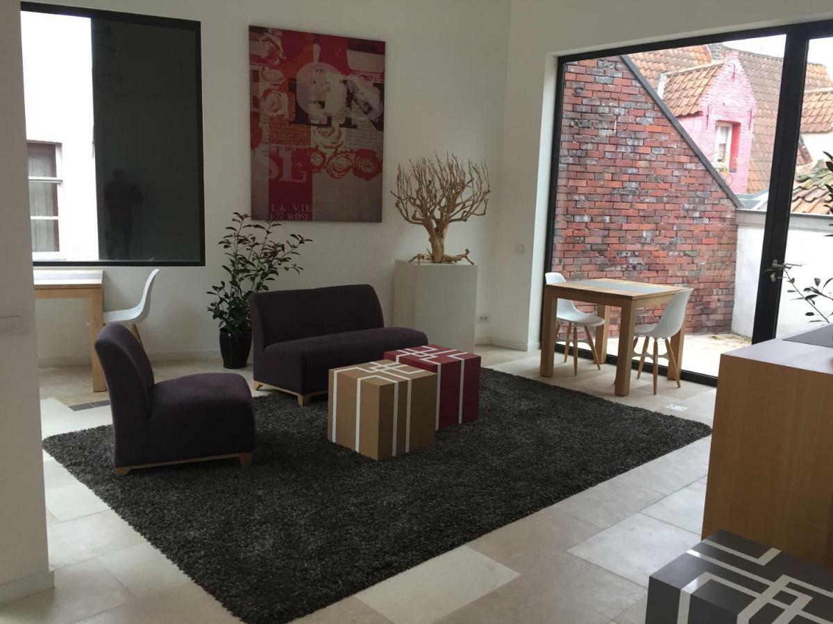 Bed and Breakfast B-Square Brujas Exterior foto